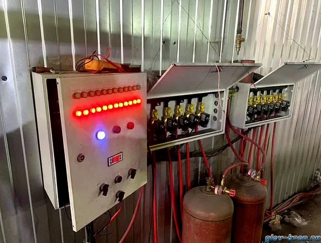 Нагревательная камера на 16 бочек по 200 литров или 4 еврокуба на 1000 литров, 1/2 уровень хранения, электрический обогрев ТЭНами или газом до-18кВт, 3200х1700х4260 мм, рабочая температура нагрева до -250 ᵒС, напряжение -220/380В