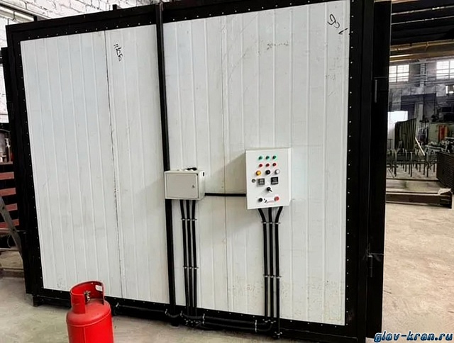 Нагревательная камера на 16 бочек по 200 литров или 4 еврокуба на 1000 литров, 1/2 уровень хранения, электрический обогрев ТЭНами или газом до-18кВт, 3200х1700х4260 мм, рабочая температура нагрева до -250 ᵒС, напряжение -220/380В