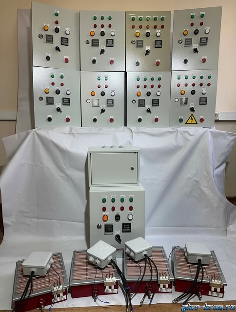 Нагревательная камера на 16 бочек по 200 литров или 4 еврокуба на 1000 литров, 1/2 уровень хранения, электрический обогрев ТЭНами или газом до-18кВт, 3200х1700х4260 мм, рабочая температура нагрева до -250 ᵒС, напряжение -220/380В