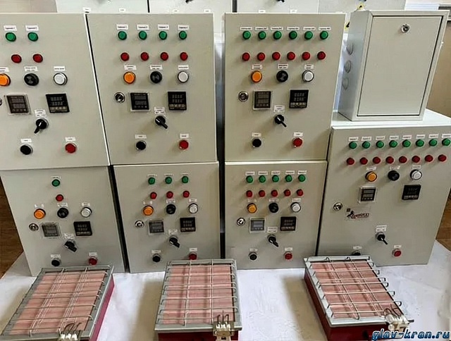 Нагревательная камера на 16 бочек по 200 литров или 4 еврокуба на 1000 литров, 1/2 уровень хранения, электрический обогрев ТЭНами или газом до-18кВт, 3200х1700х4260 мм, рабочая температура нагрева до -250 ᵒС, напряжение -220/380В