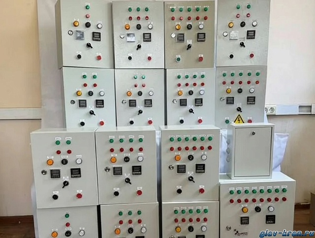 Нагревательная камера на 16 бочек по 200 литров или 4 еврокуба на 1000 литров, 1/2 уровень хранения, электрический обогрев ТЭНами или газом до-18кВт, 3200х1700х4260 мм, рабочая температура нагрева до -250 ᵒС, напряжение -220/380В