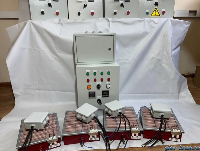 Нагревательная камера на 24 бочки по 200 литров или 6 еврокубов по 1000 литров, 2 уровня хранения, электрический обогрев ТЭНами или газом до -20 кВт, 4950x3850х1730 мм, рабочая температура нагрева до -250 ᵒС, напряжение -220/380В